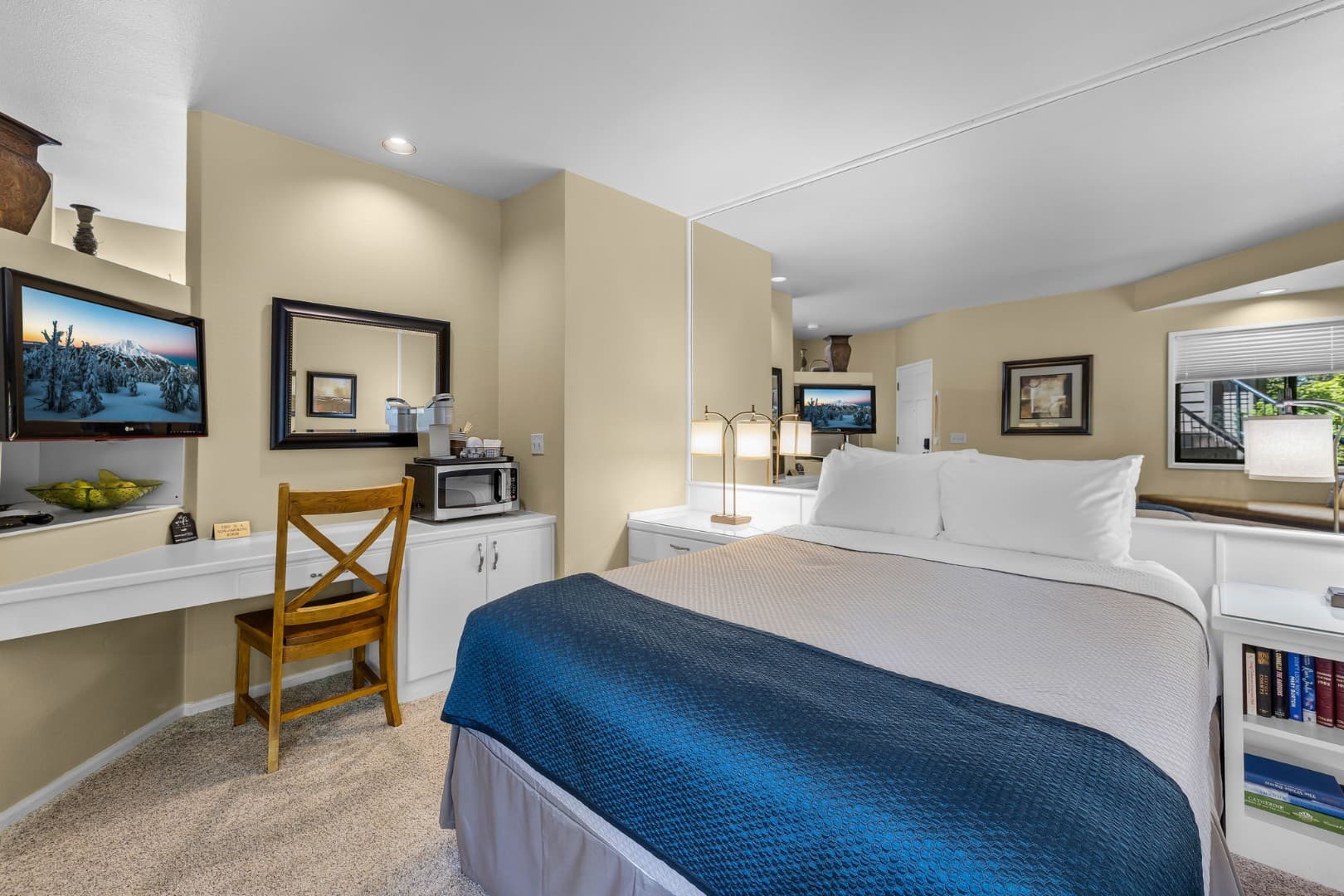 Mt Bachelor Village 332 | Unit B | Private Suite