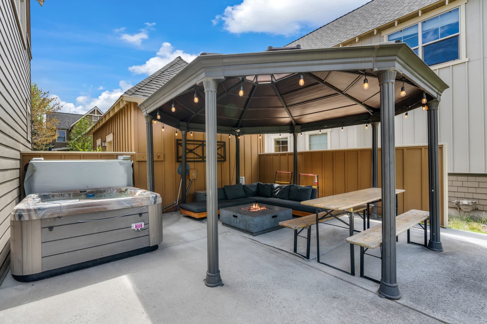 EC Bunk House 11255 | Hot tub | Peaceful Retreat - Photo 1