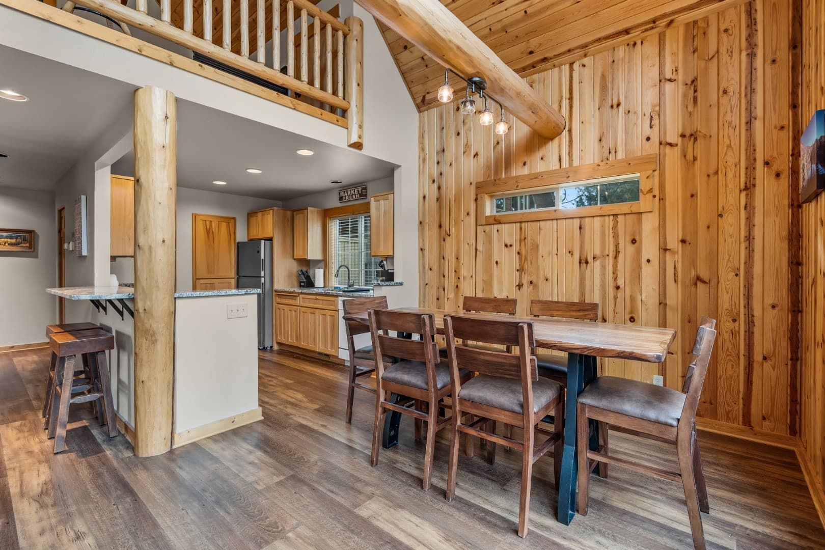 Serene & Secluded Eagle Crest Chalet