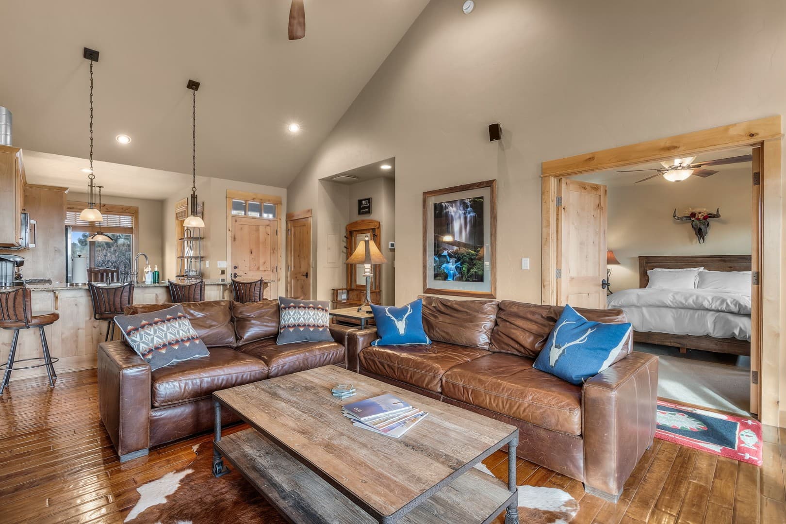 Brasada Ranch | 2 Full Suites | On Golf Course