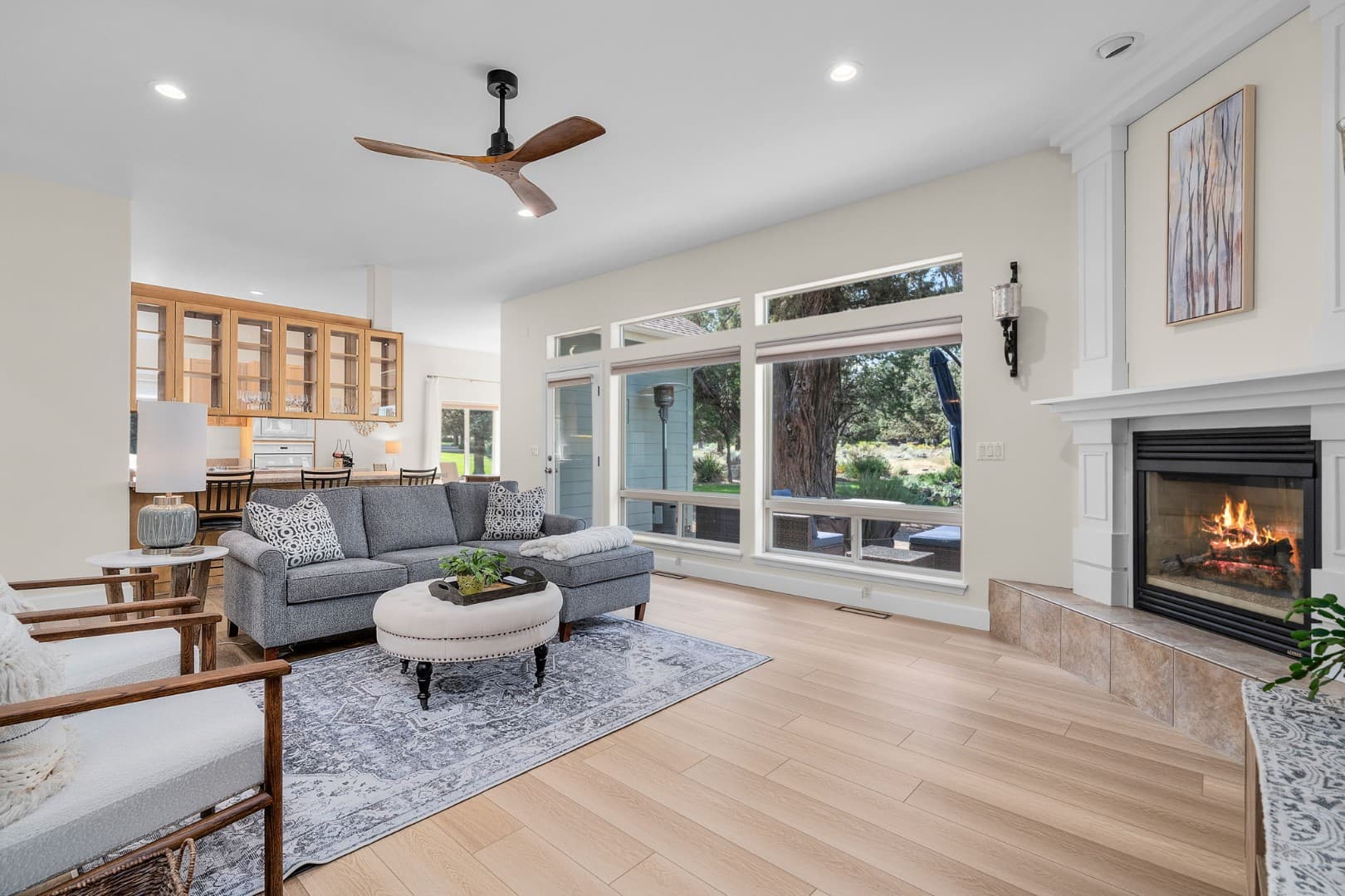Eagle Crest Retreat | Patio and Fire Pit | 3 BR