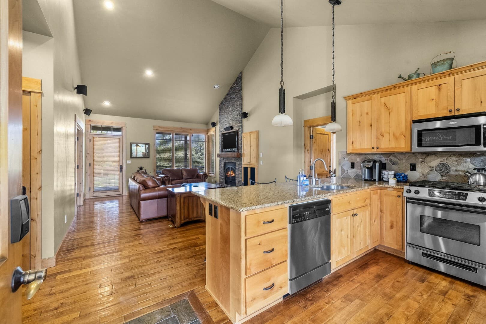 Brasada Ranch Cabin | Breathtaking Golf Views