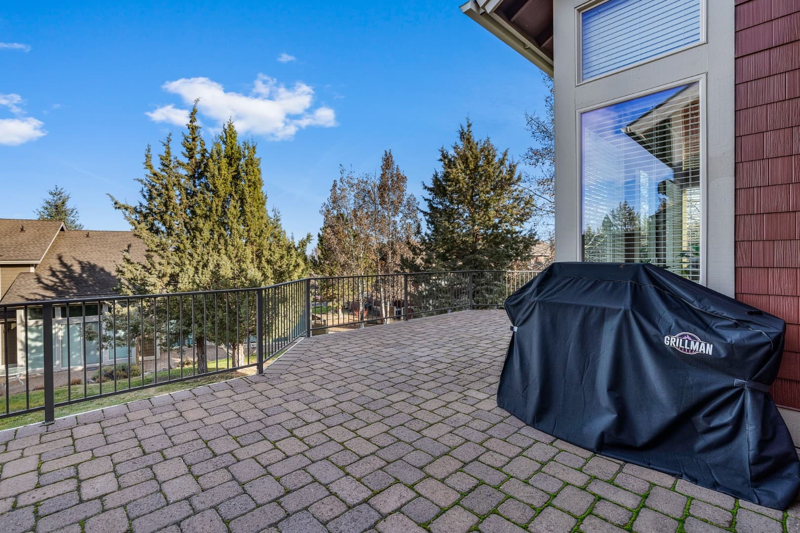 Eagle Crest Village Loop 10840 | Tranquil Retreat